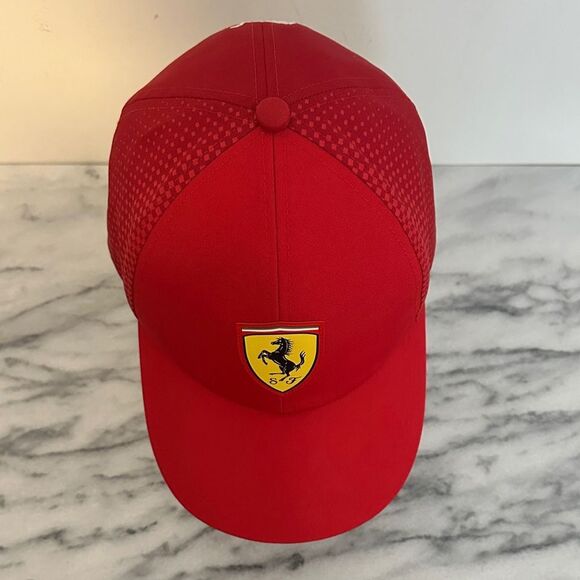 Red Ferrari Cap with Logo Puma NWOT adjustable back strap - Picture 5 of 9